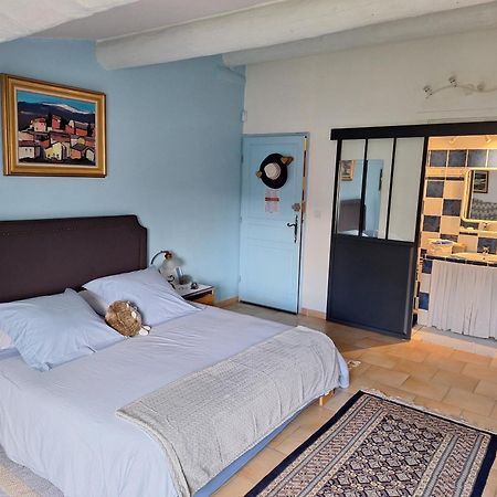 Clos Des Herissons - Chambres D'Hote - Piscine & Jardin Lauris Eksteriør billede