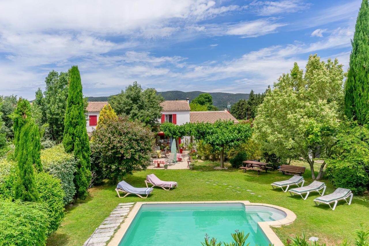 Clos Des Herissons - Chambres D'Hote - Piscine & Jardin Lauris Eksteriør billede